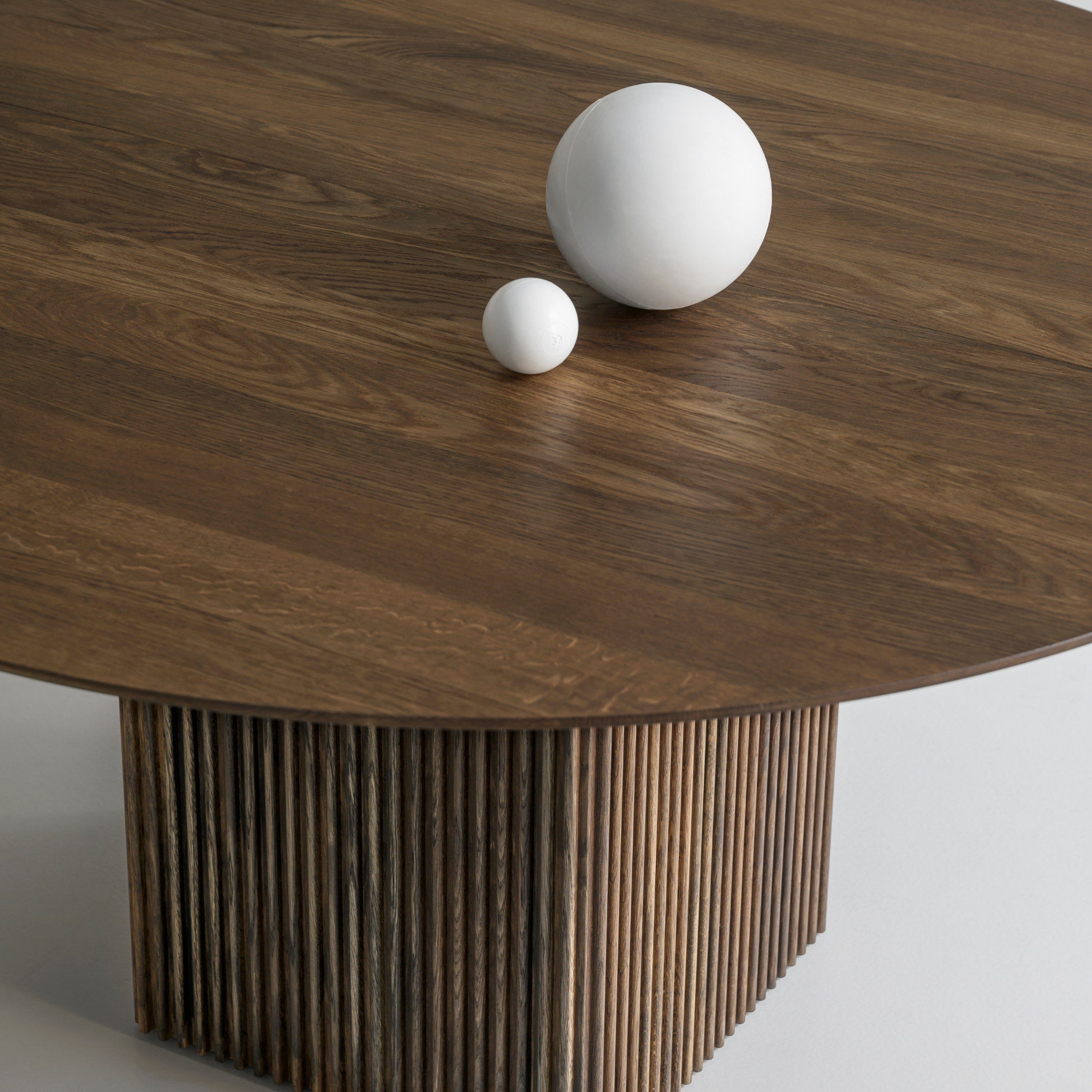 Ten Table Round